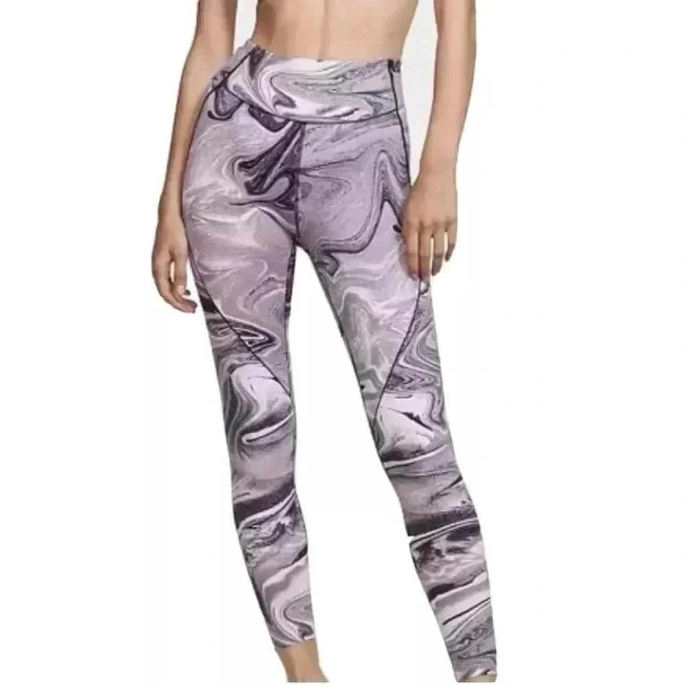 Victoria’s Secret High Rise Pocket Leggings Onyx Marble 7/8 Length NWOT - Picture 3 of 9
